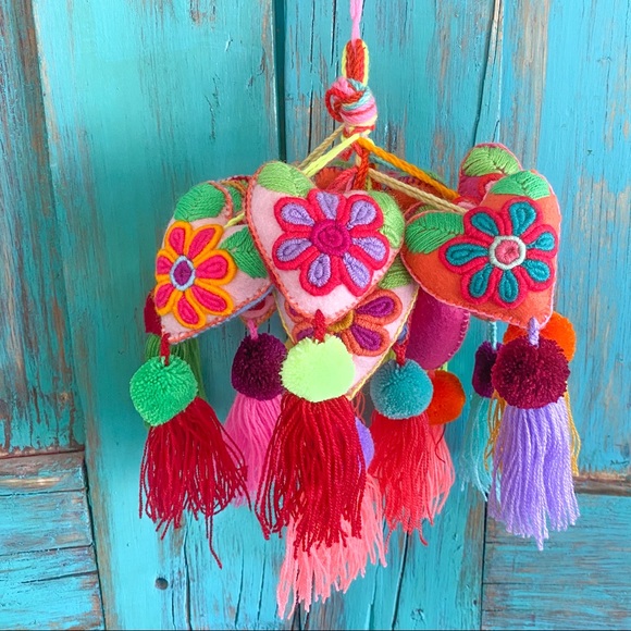 KAAY Boutique Accessories - Mexican Heart Pom Pom 2X1